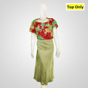 Vibrant Floral Print Crop Top - Retro 1970s Classic Style